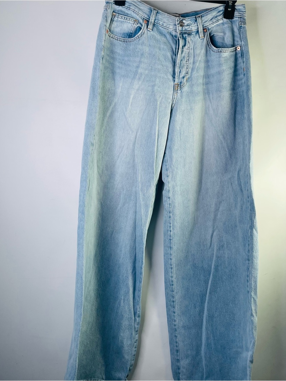Universal Thread Light Blue Wide-Leg Jeans